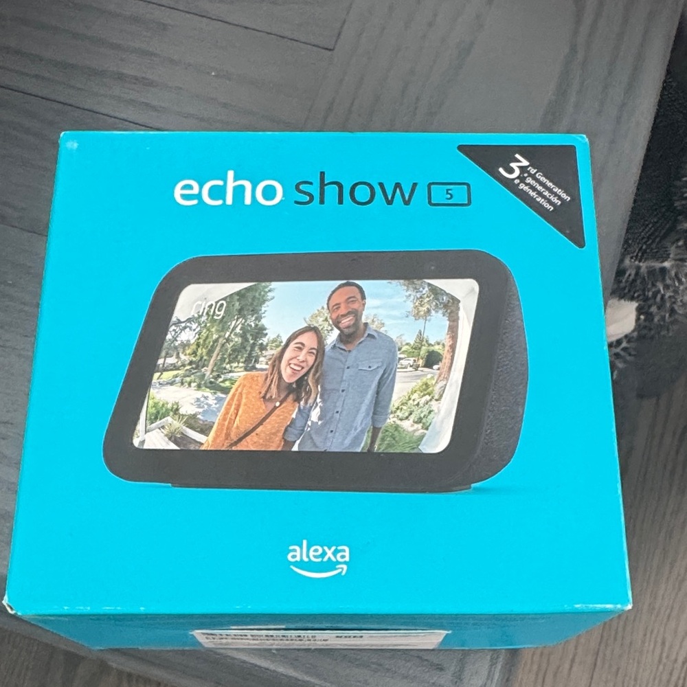 Amazon Echo Show 5 with Alexa in Black
